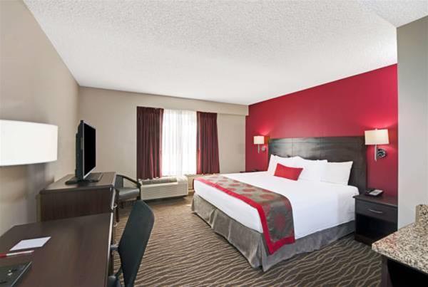 New World Inn & Conference Center Columbus Bagian luar foto