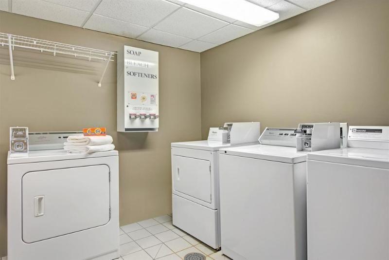 New World Inn & Conference Center Columbus Bagian luar foto