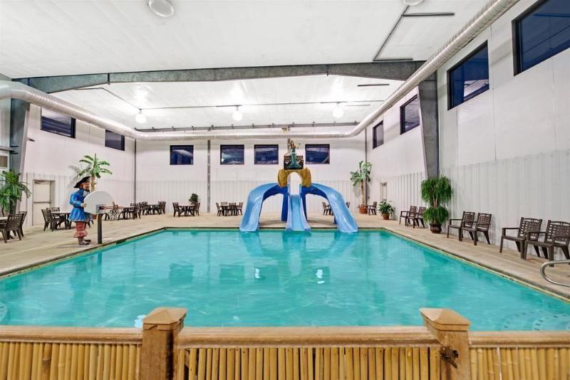 New World Inn & Conference Center Columbus Bagian luar foto